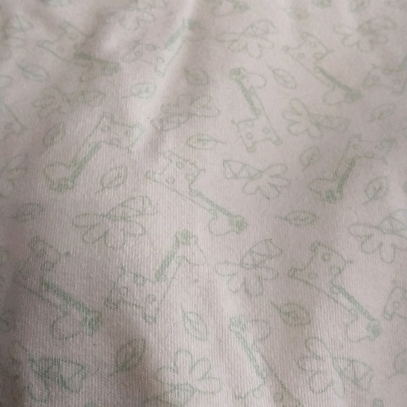 Giraffe Footed Pajamas 0-3m - Picture 6 of 7